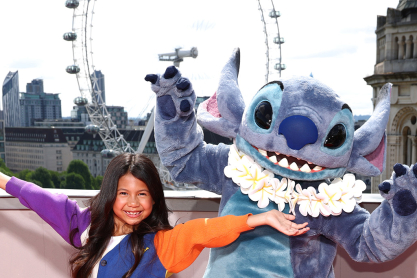 Οι Lilo & Stitch σαρώνουν τα ταμεία - Πάνω από 1 δισ. οι εισπράξεις
