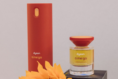 Η Dyson παρουσιάζει τη νέα, επαναστατική σειρά περιποίησης μαλλιών, Dyson Omega™