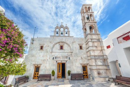 15 εντυπωσιακές Παναγίες του Αιγαίου: Παράδοση και τοπία που κόβουν την ανάσα
