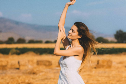 5 απλοί τρόποι για να διατηρήσεις τις αρθρώσεις σου υγιείς καθώς μεγαλώνεις
