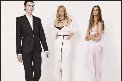 PFW: Η Σάρα Μπάρτον «έντυσε» την ισχυρή θηλυκότητα, με υπογραφή Givenchy
