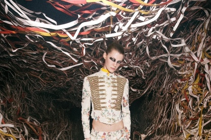 Από τη ληστεία στο Λούβρο στα Napoleon jackets - Η μόδα είναι πιο relevant από ποτέ