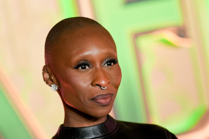 Σίνθια Ερίβο: Η τελευταία συνάντηση με τον πατέρα της στα 16 της: “Με εγκατέλειψε στον σταθμό”