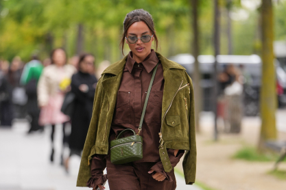 Το αγαπημένο jacket των millennials επιστρέφει στις τάσεις πιο ανανεωμένο από ποτέ