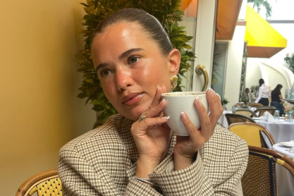  λευκό γαλλικό μανικιούρ