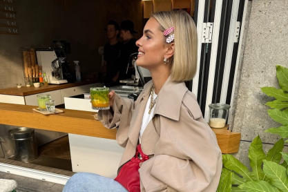 To απαλό παλτό από τα Zara που κυκλοφορεί σε 5 χρώματα – Κομψό και φινετσάτο, θα το φοράς από το πρωί μέχρι το βράδυ