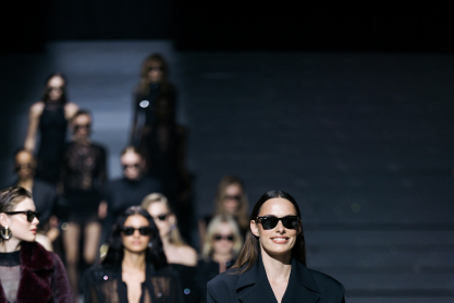 ZINI: Το catwalk που μίλησε για την ελευθερία και τη δύναμη της Γυναίκας