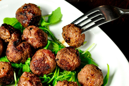 Κεφτεδάκια στο air fryer σαν τηγανητά