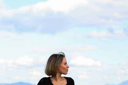 Αν μεγάλωσες μοναχικά, έχεις αυτές τις 10 συνήθειες, που σε κάνουν καλύτερο άνθρωπο