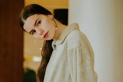 Η τέχνη του να αντιμετωπίζεις έναν ναρκισσιστή: 9 συμπεριφορές που τον προδίδουν αμέσως