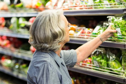 Σούπερ μάρκετ στην Ολλανδία εφηύρε τα “chat checkout”, προσφέροντας παρέα σε ηλικιωμένους που νιώθουν μοναξιά