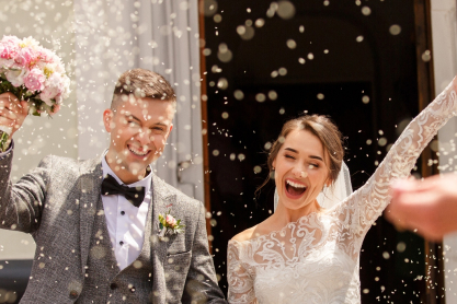 Ρύζι γάμου: To έθιμο που σώζει τους πιεσμένους αγρότες της Ελλάδας θέμα στο Reuters