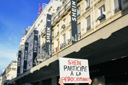 Γαλλία: Στο μικροσκόπιο η Shein με πάνω από 200.000 ελέγχους σε δέματα – Η κυβέρνηση αποφεύγει προς το παρόν την απαγόρευση