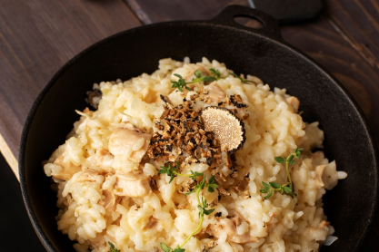 Κρεμώδες ριζότο με αχλάδια και γκοργκοντζόλα