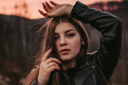 Μπορεί η Μεσογειακή Διατροφή να μειώσει τα συμπτώματα της ψωρίασης; Η απάντηση θα σας εκπλήξει