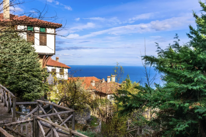 Παλαιός Παντελεήμονας