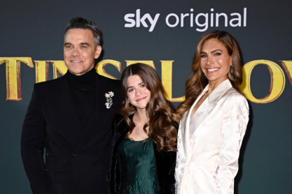 Ρόμπι Γουίλιαμς: Η 13χρονη κόρη του κάνει το ντεμπούτο της στην υποκριτική