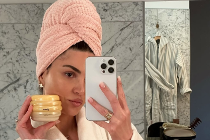 μάσκα μαλλιών για σγουρά μαλλιά