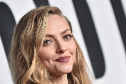 Η Αμάντα Σάιφρεντ δεν είναι αρνητική για μία τρίτη ταινία Mamma Mia. Ούτε εμείς