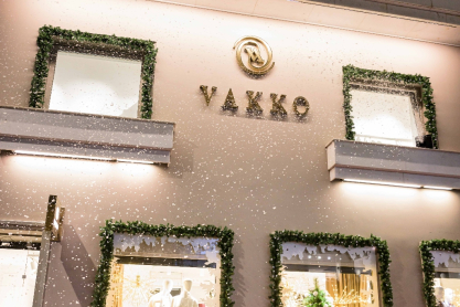 Η Vakko έφερε τη μαγεία της Πρωτοχρονιάς στο κατάστημα της Αθήνας