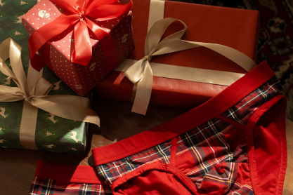 IUMAN CHRISTMAS COLLECTION 2025