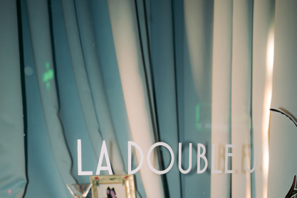 Luisa World x La DoubleJ - Δύο ημέρες βυθισμένες στο χρώμα, την ενέργεια και τη φιλοσοφία της JJ Martin