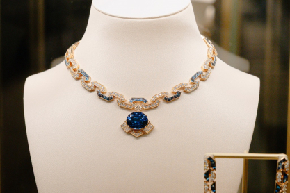 Μια βραδιά με Χριστουγεννιάτικη Λάμψη και Υψηλή Αισθητική στο Ιστορικό City Link της Αθήνας