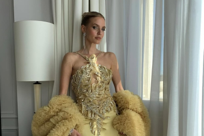 χρυσά νύχια