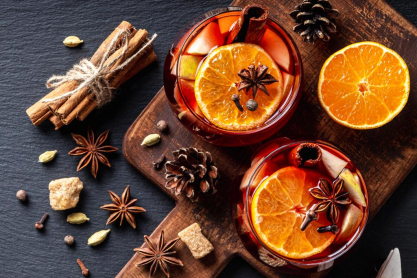 Christmas punch: Το ζεστό και αρωματικό κοκτέιλ που φέρνει γιορτινή διάθεση στο τραπέζι σας