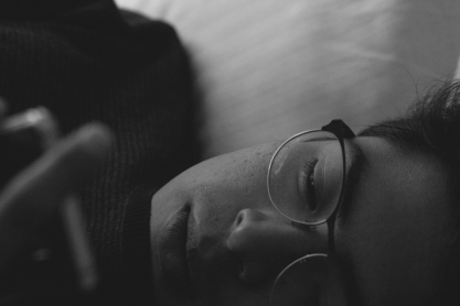 «Το νιώθω σαν φίλο»: 1 στους 4 έφηβους στρέφεται στο ChatGPT για την ψυχική του υγεία