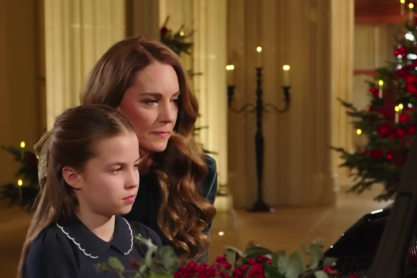 &Tau;&omicron; &nu;&tau;&omicron;&upsilon;έ&tau;&omicron; &tau;&eta;&sigmaf; &Kappa;έ&iota;&tau; &Mu;ί&nu;&tau;&lambda;&epsilon;&tau;&omicron;&nu; &mu;&epsilon; &tau;&eta;&nu; &kappa;ό&rho;&eta; &tau;&eta;&sigmaf;, &Sigma;ά&rho;&lambda;&omicron;&tau;, &sigma;&tau;&omicron; &pi;&iota;ά&nu;&omicron; &epsilon;ί&nu;&alpha;&iota; &eta; &pi;&iota;&omicron; &tau;&rho;&upsilon;&phi;&epsilon;&rho;ή &chi;&rho;&iota;&sigma;&tau;&omicron;&upsilon;&gamma;&epsilon;&nu;&nu;&iota;ά&tau;&iota;&kappa;&eta; &sigma;&tau;&iota;&gamma;&mu;ή &pi;&omicron;&upsilon; &theta;&alpha; &delta;&epsilon;&iota;&sigmaf; &sigma;ή&mu;&epsilon;&rho;&alpha;