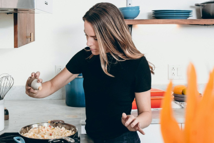 Πώς να μειώσεις το αλάτι χωρίς να θυσιάσεις τη γεύση