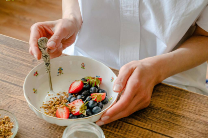 Πλήρες γάλα vs γάλα 2%: Ποιο είναι καλύτερο για τα οστά σου;