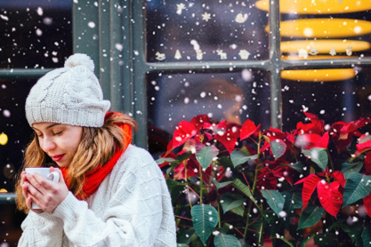 Σου βρήκαμε το πιο hot trend για να ζεστάνεις τους εξωτερικούς χώρους γρήγορα και οικονομικά: Φιλοξενία και coziness σε άλλο επίπεδο