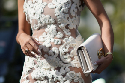 νυφικό μανικιούρ