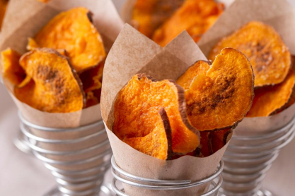 Υγιεινά τσιπς γλυκοπατάτας στο air fryer χωρίς κόπο