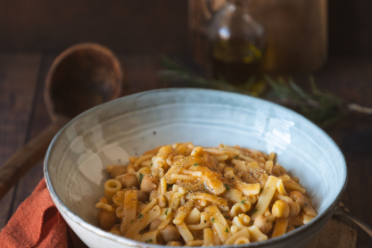 Ακαταμάχητη μακαρονάδα με ρεβίθια