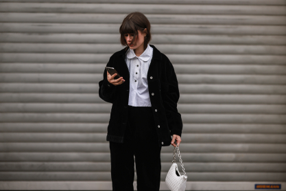 Peter Pan collar: Το στοιχείο που επιστρέφει ως το πιο ρομαντικό στοιχείο της σεζόν – Δίνει παραμυθένια vibes