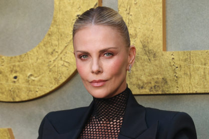 Η Σαρλίζ Θερόν καταγγέλλει: ”Φωτογράφος με κακοποιούσε λεκτικά επί 15 ώρες”