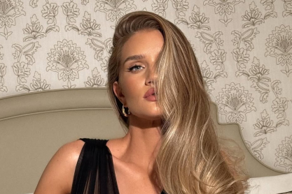 ξανθό μπαλαγιάζ