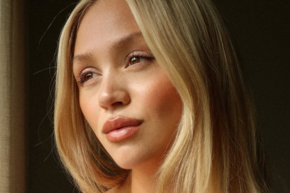 μαύρη μάσκα προσώπου