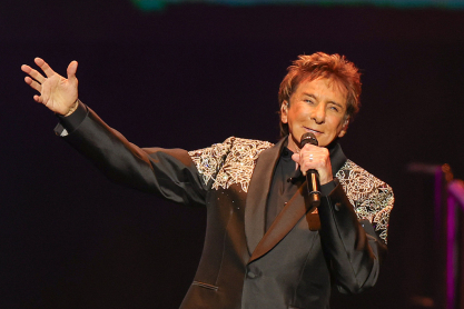 Μπάρι Μανίλοου: Επιδεινώθηκε η κατάσταση υγείας του - Αναβάλει συναυλίες έπειτα από προτροπές γιατρού