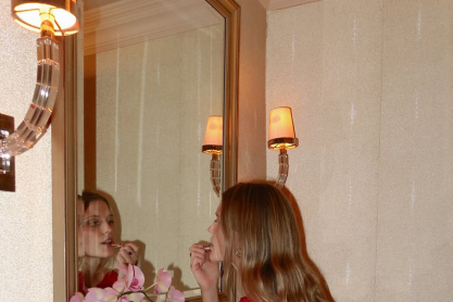 Valentine's outfit: Τι να φορέσεις την ημέρα των ερωτευμένων – Από πρωινά ρομαντικά outfits μέχρι chic βραδινά looks