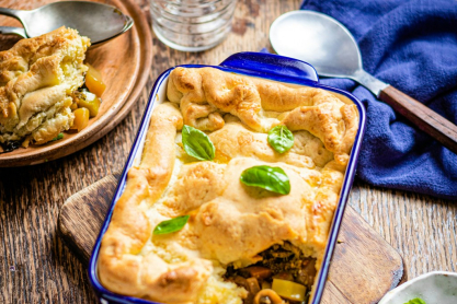 Νηστίσιμη μανιταρόπιτα με κρεμμύδια και φακές