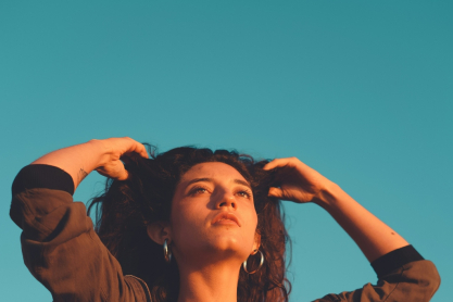 9 πολύ χαρακτηριστικά σημάδια που φανερώνουν έναν άνθρωπο βαθιά εγωκεντρικό