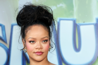 Επίθεση στο σπίτι της Ριάνα: 30χρονη πυροβολούσε επανειλημμένα, ενώ η τραγουδίστρια ήταν μέσα