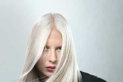 Η Wella Professionals επαναλανσάρει το Blondorplex 9: Η νέα εποχή του ξανθού ξεκινά εδώ