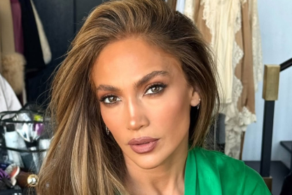 ποιο χρώμα μαλλιών μικροδείχνει