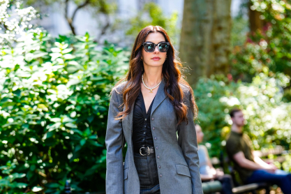 5 παντελόνια από τα Stradivarius που θα σου δώσουν Devil Wears Prada vibes στο γραφείο