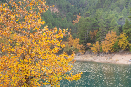 4 λίμνες της Ελλάδας για αποδράσεις την άνοιξη